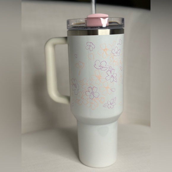 Starbucks x Stanley Sakura Cup Philippines Exclusive Limited Release - Picture 4 of 7